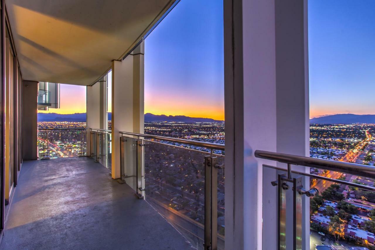 Apartahotel Strip Views Studio Suite 22 *