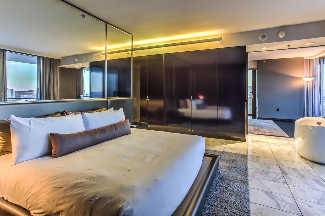 Apartahotel Strip Views Studio Suite 22